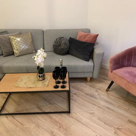 Moderno Apartament Krakow Dış mekan fotoğraf