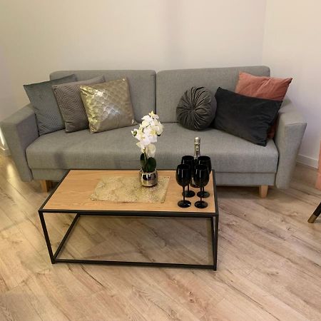 Moderno Apartament Krakow Dış mekan fotoğraf