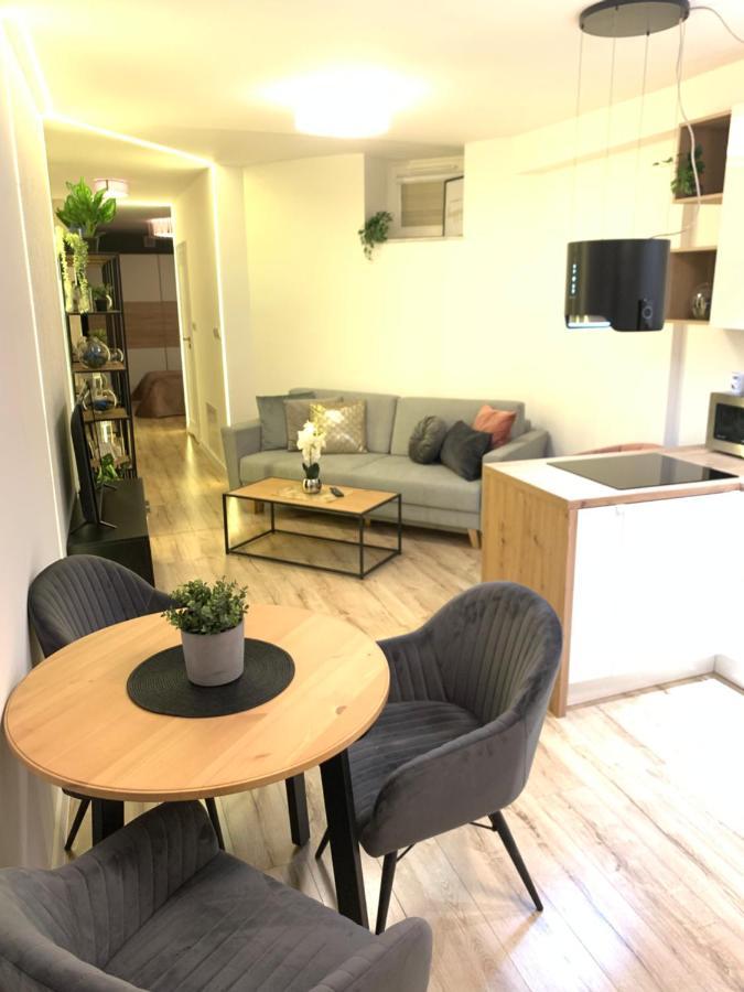 Moderno Apartament Krakow Dış mekan fotoğraf