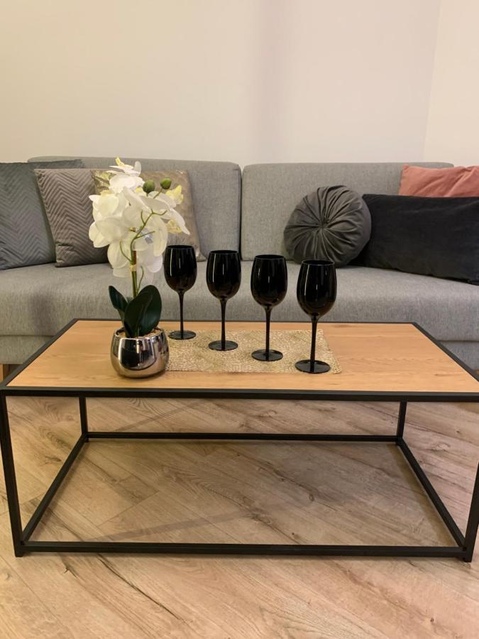 Moderno Apartament Krakow Dış mekan fotoğraf